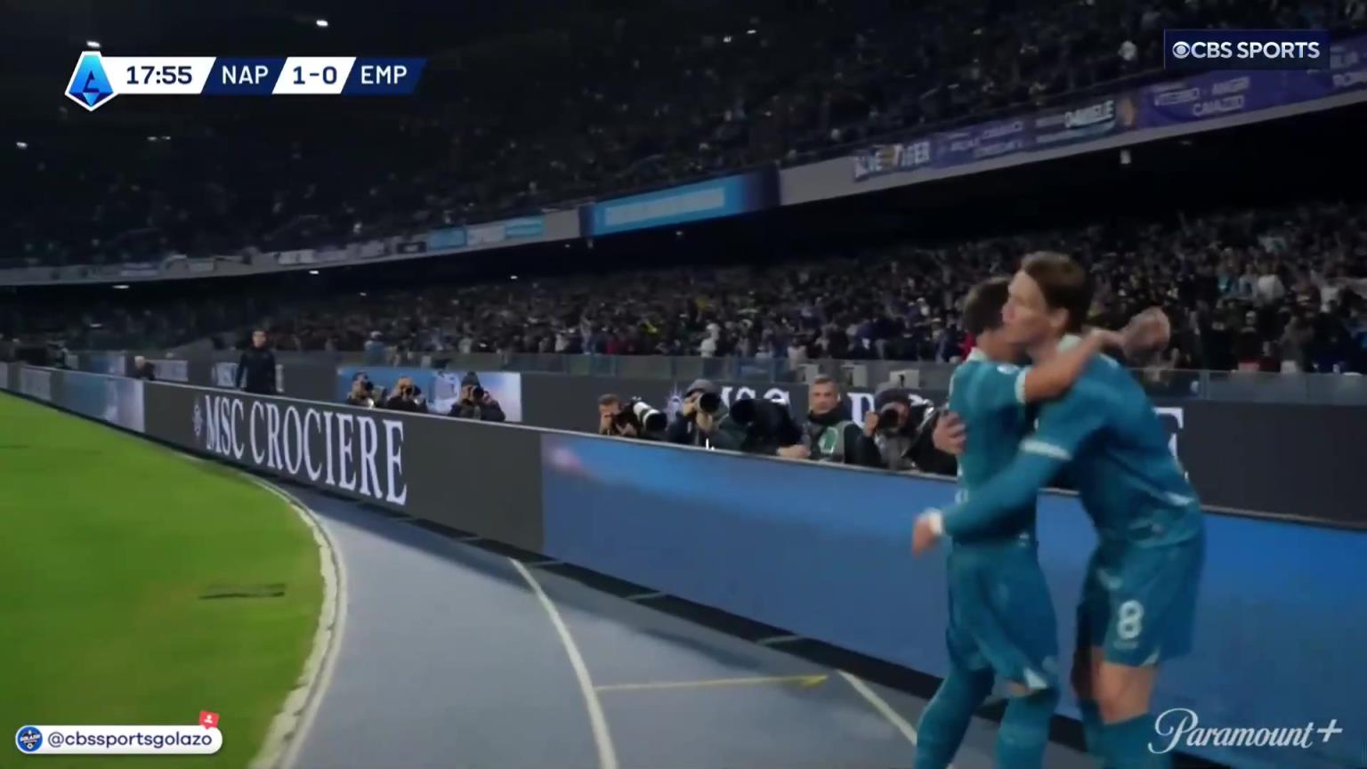 完美進(jìn)球！麥克托米奈中場帶球一條龍外圍勁射破門！